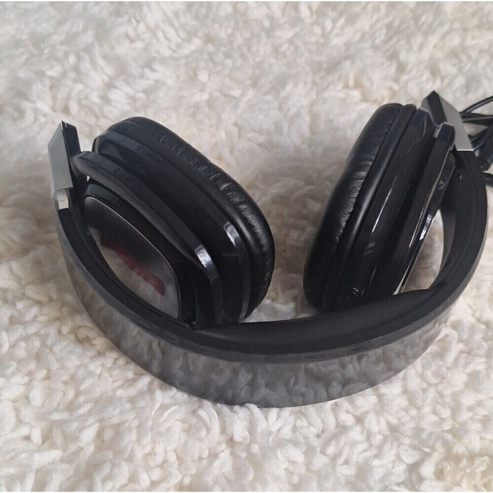 Coca-Cola Ares Foldable Black Headphones with Mic - Picture 4 of 4